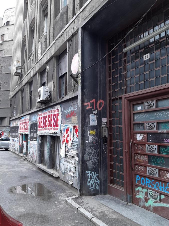 Carol 51 Hostel Bucharest Exterior photo