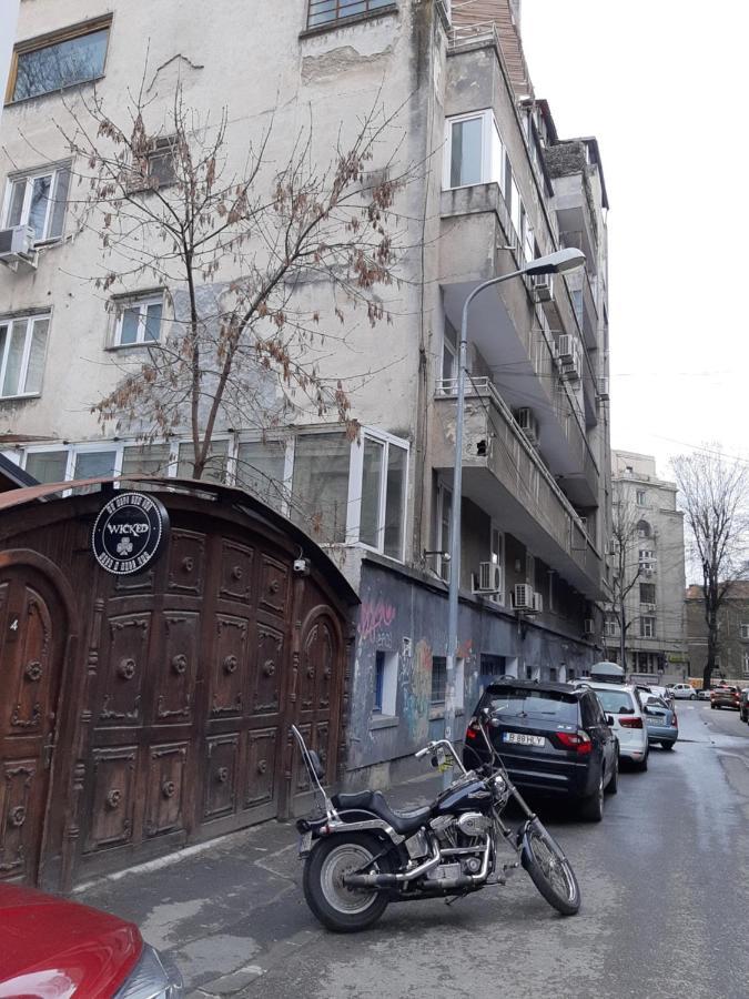 Carol 51 Hostel Bucharest Exterior photo